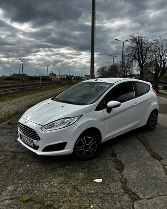 Ford Fiesta cena 30500 przebieg: 85000, rok produkcji 2016 z Piaski małe 29
